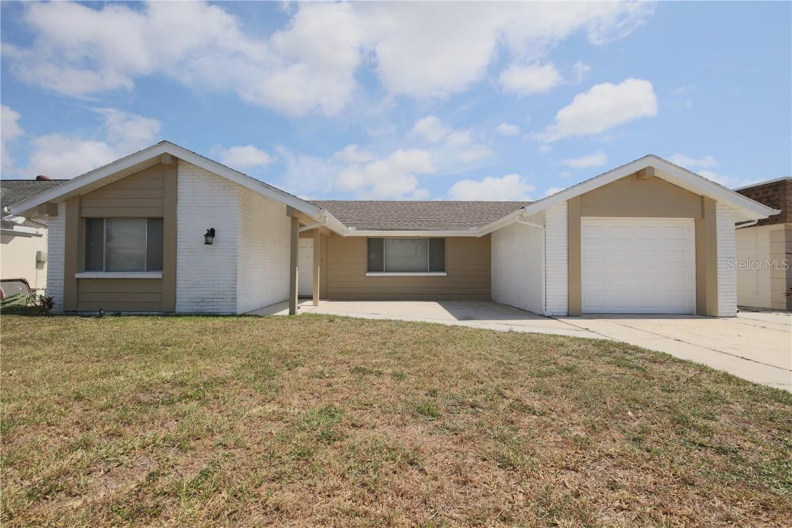 3208 Rock Valley Dr., Holiday, FL 34691
