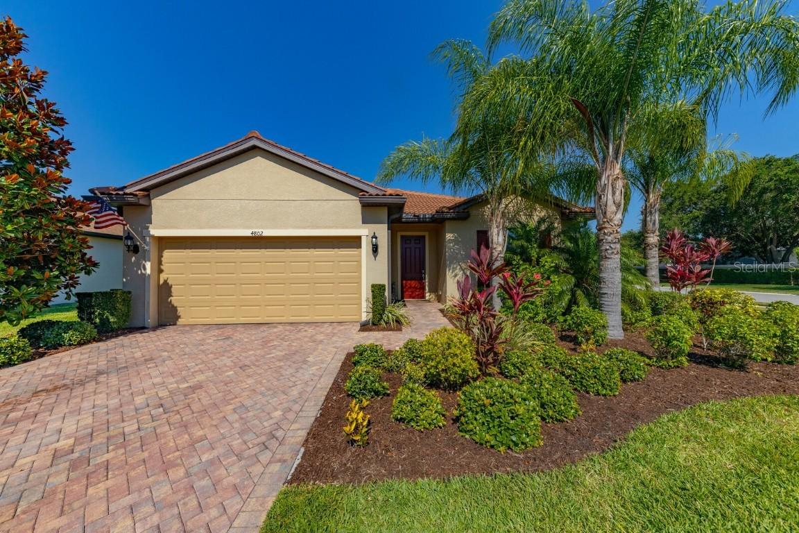 4802 68th Street Cir., Bradenton, FL 34203