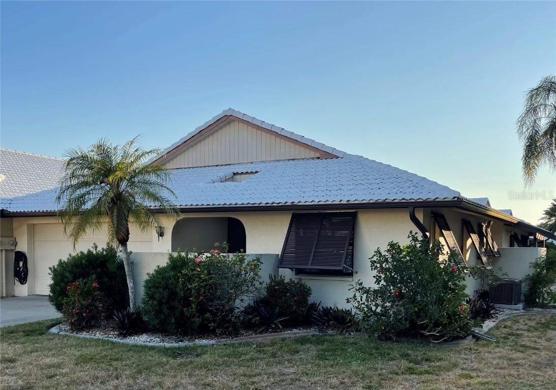 122 Sandstone Cir., Venice, FL 34293