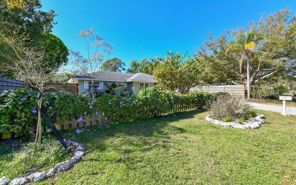 2728 Martin St., Sarasota, FL 34237