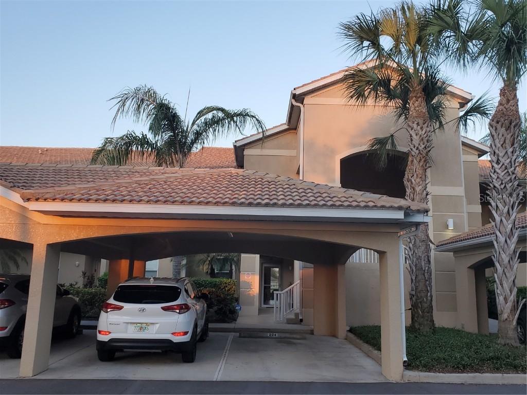 811 Fairwaycove Ln. #104, Bradenton, FL 34212