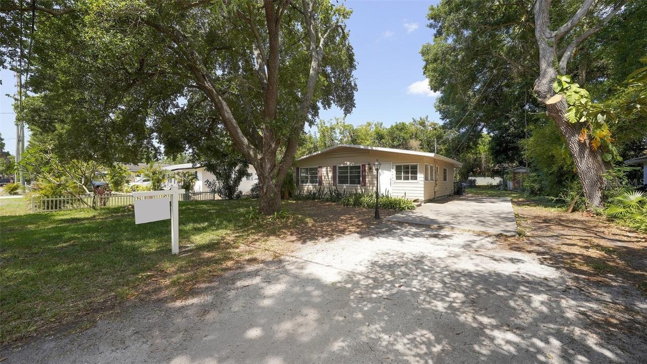 1108 40th St., Bradenton, FL 34205