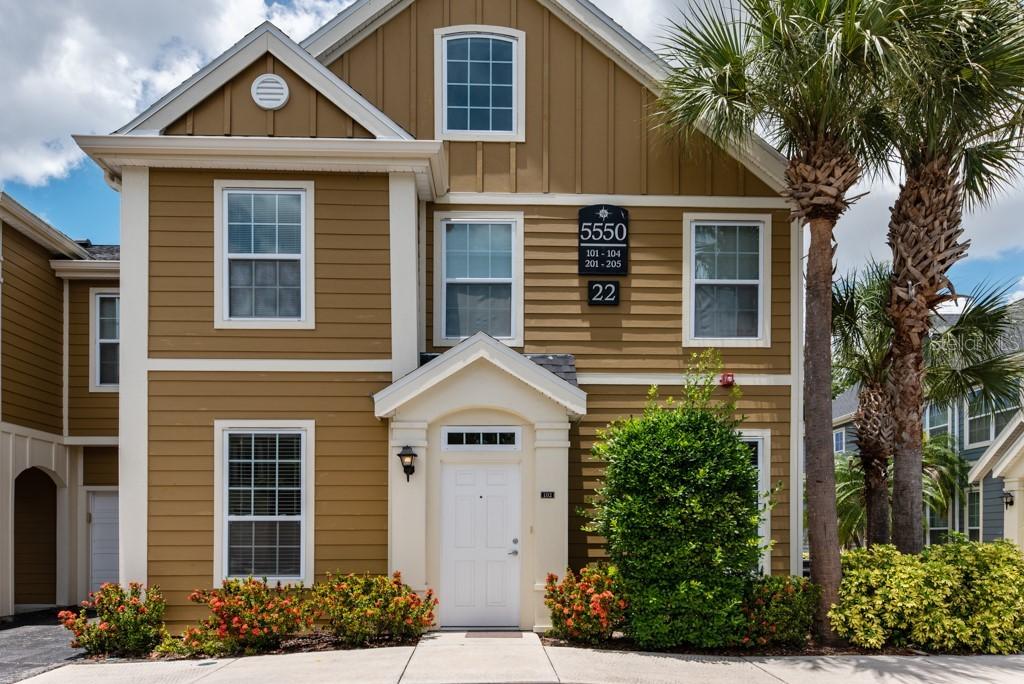5550 Rosehill Rd. #102, Sarasota, FL 34233