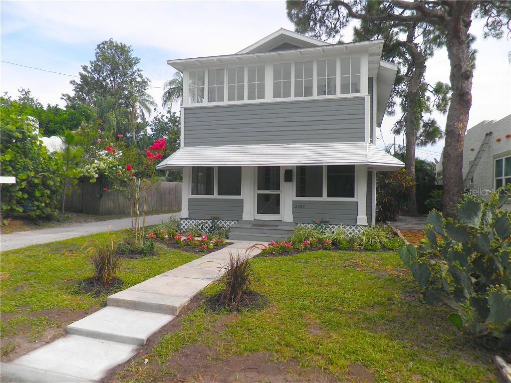 2527 11th Ave., Bradenton, FL 34205