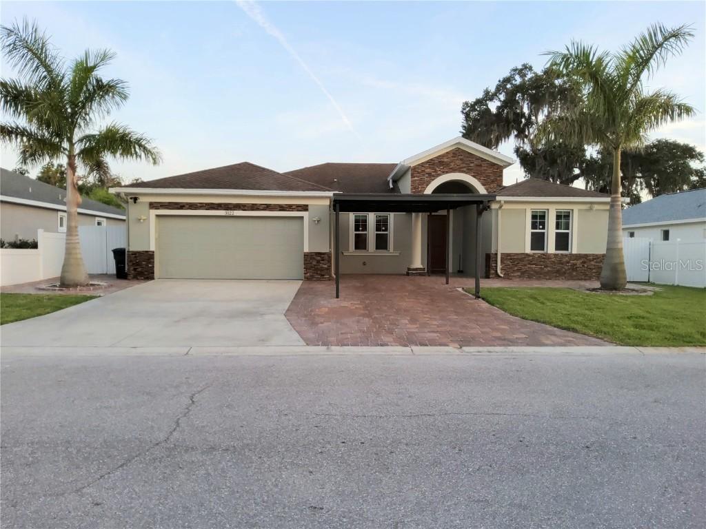 3122 34th Avenue Dr., Bradenton, FL 34208