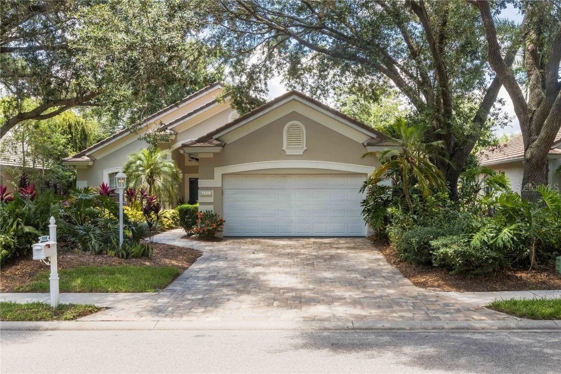 7119 Prestwick Ct., University Park, FL 34201