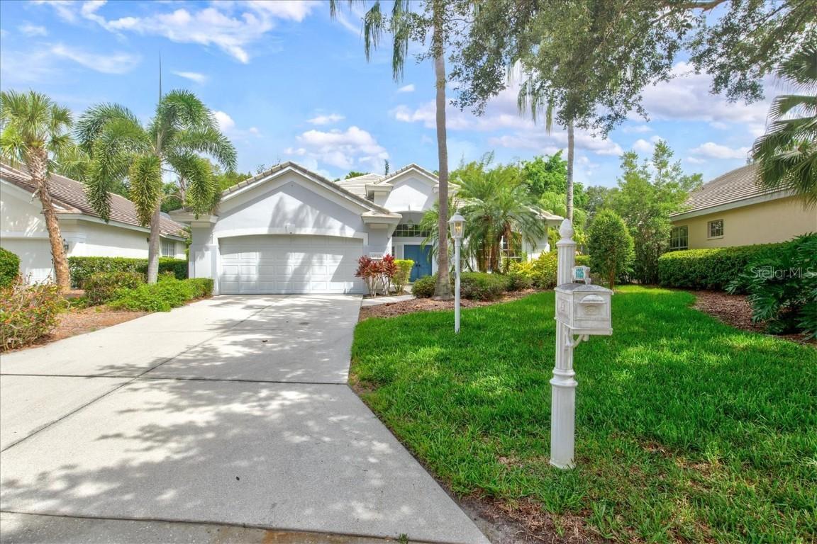 6725 Virginia Crossing, University Park, FL 34201