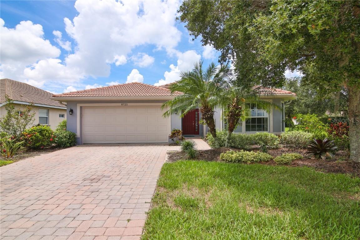 8725 Monterey Bay Loop, Bradenton, FL 34212