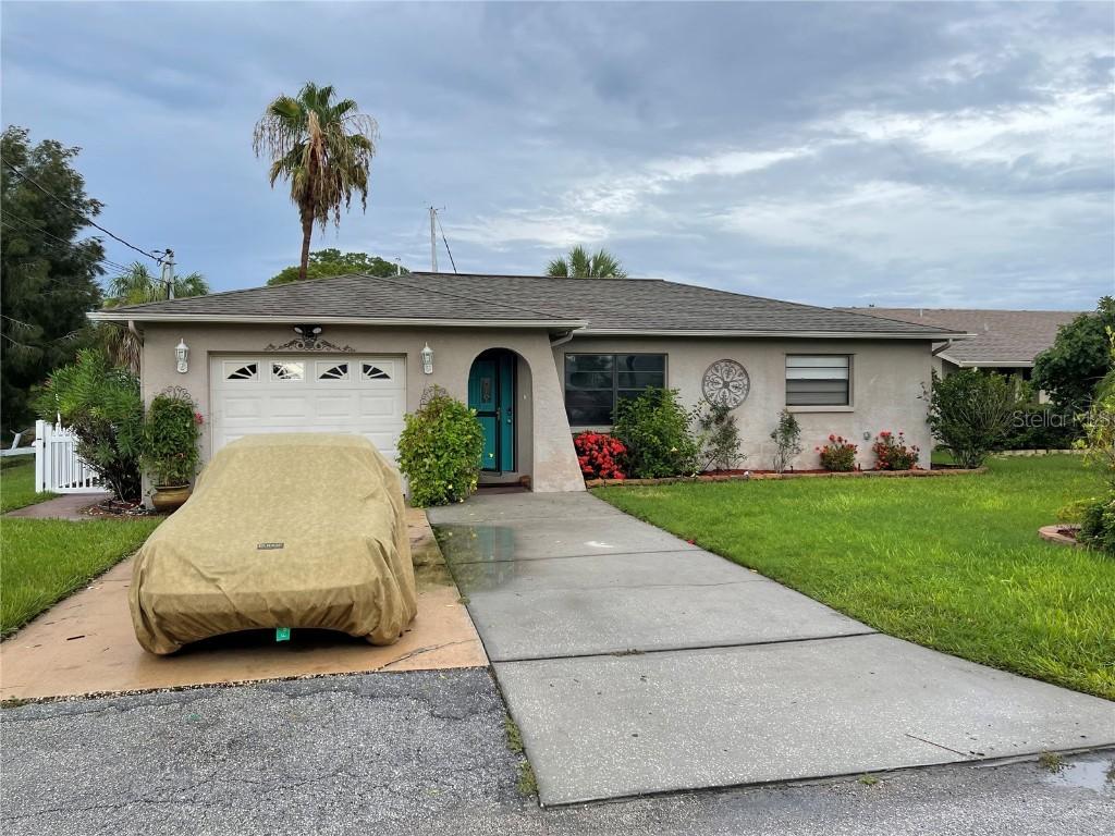 13906 Margo Ave., Hudson, FL 34667