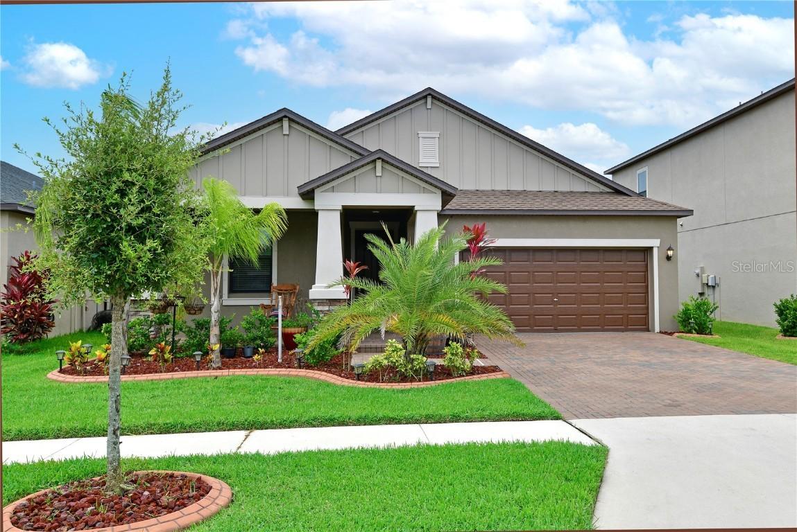 10047 Victory Gallop Loop, Ruskin, FL 33573