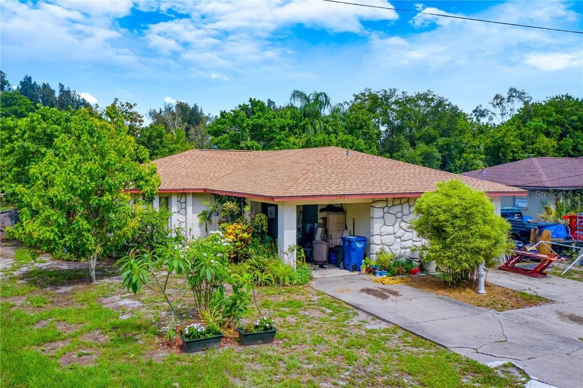 5521 19th St., Bradenton, FL 34207