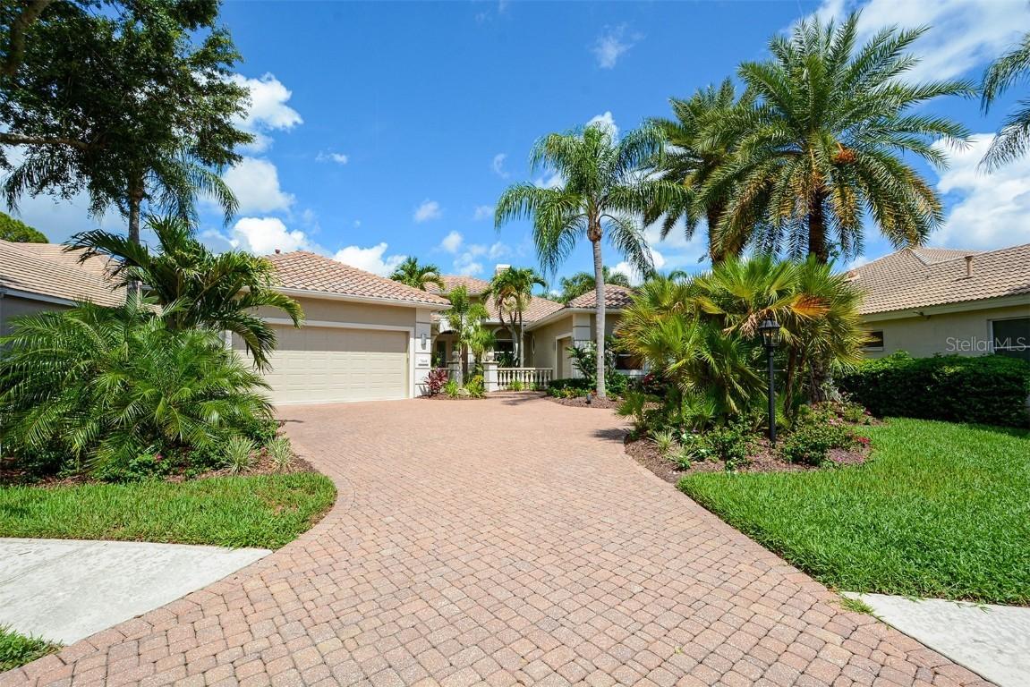 7668 Heathfield Ct., University Park, FL 34201
