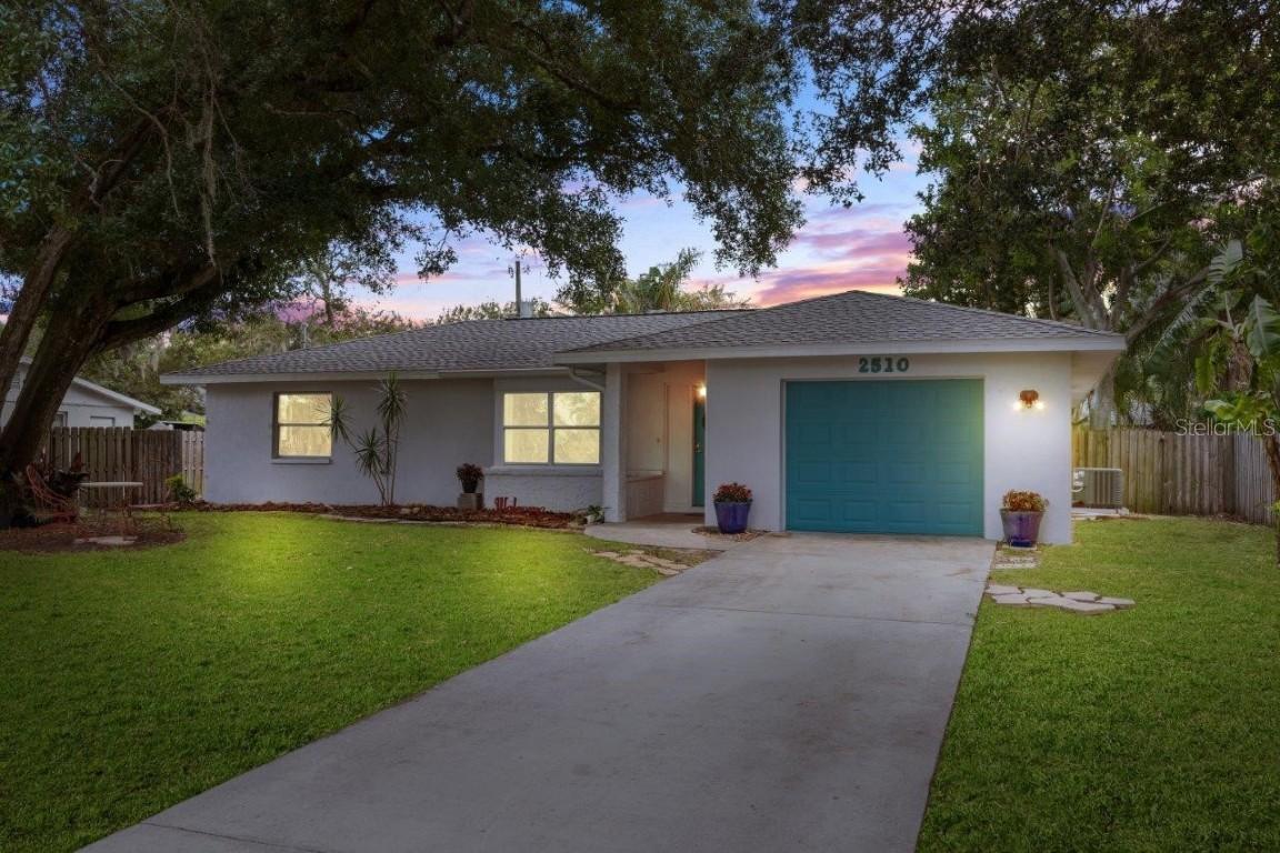 2510 Parma St., Sarasota, FL 34231