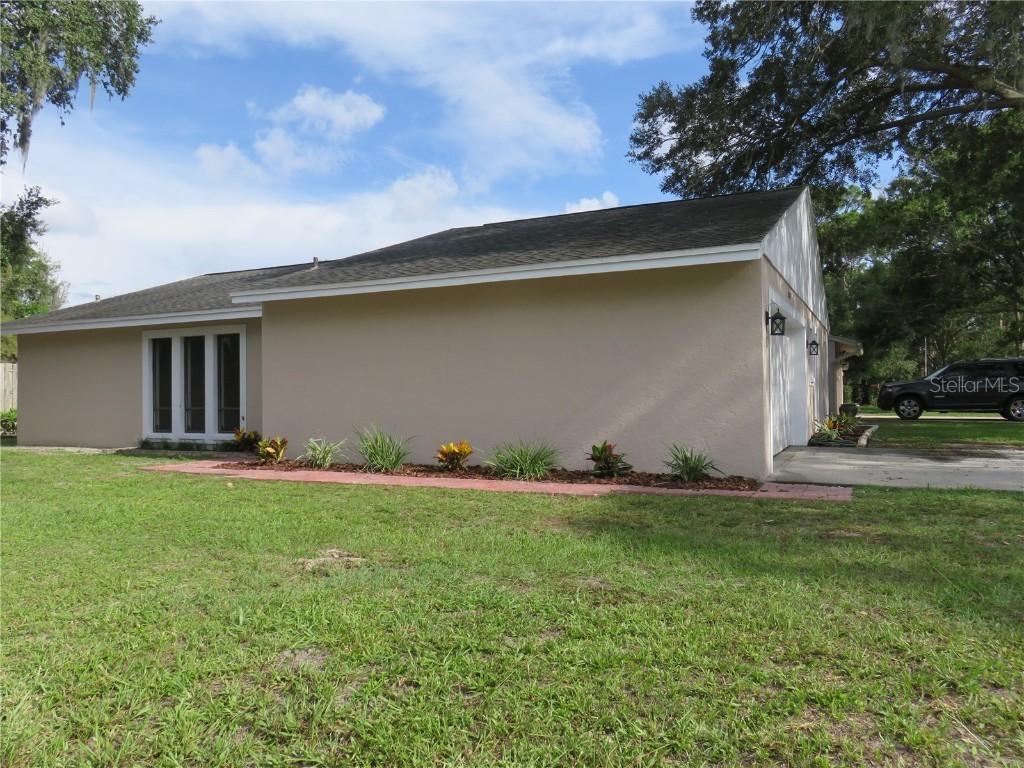 2029 Wells Ave., Sarasota, FL 34232