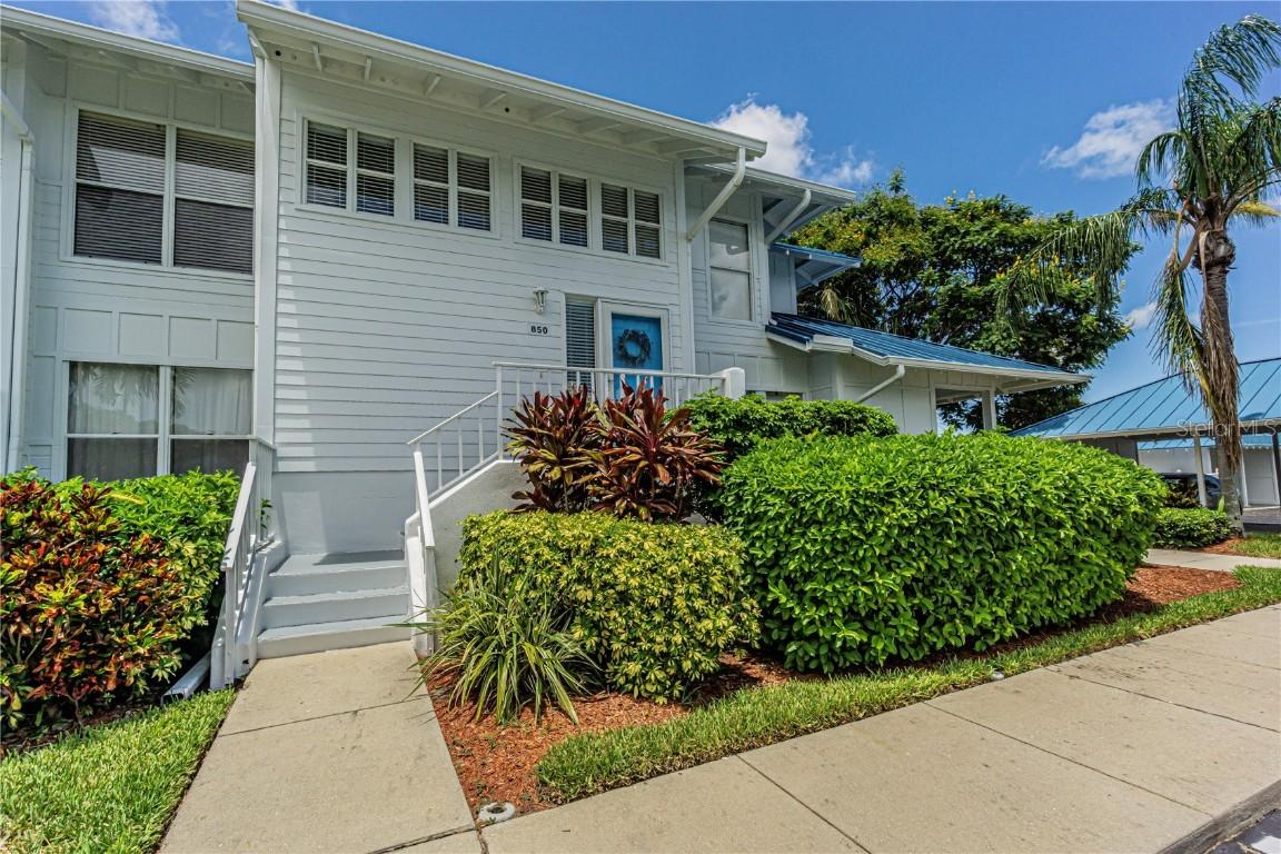 850 Audubon Dr., Bradenton, FL 34209