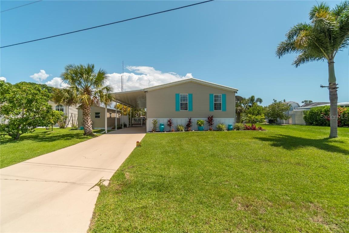 721 Tangerine Ct., Punta Gorda, FL 33950