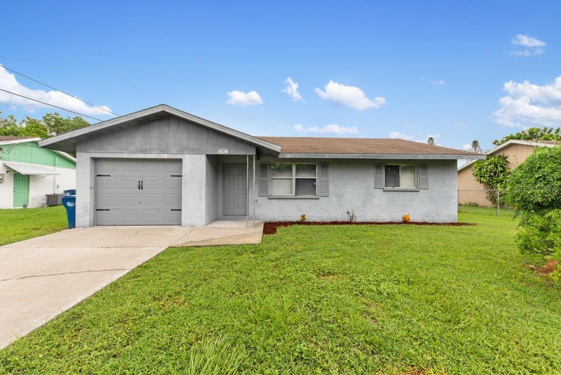 1424 7th Ave., Palmetto, FL 34221