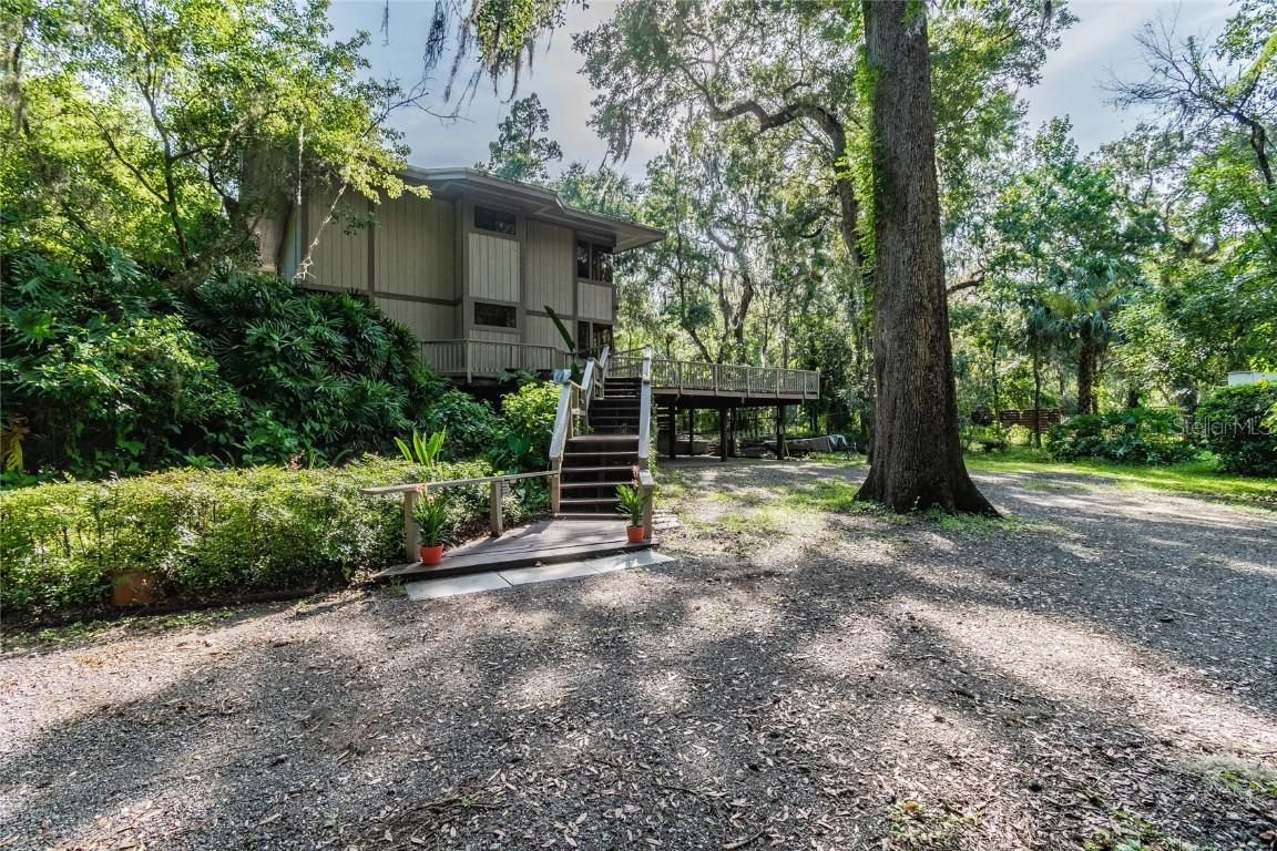 4701 Rambling River Rd., Brandon, FL 33511