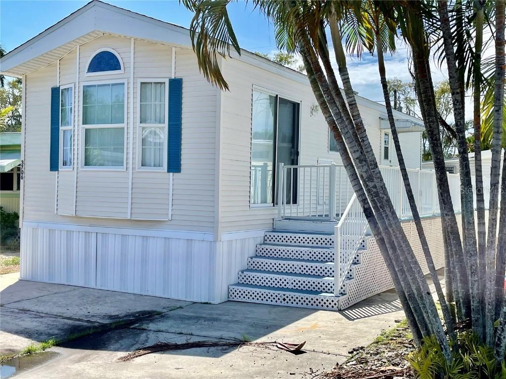 3706 116th St., Bradenton, FL 34210