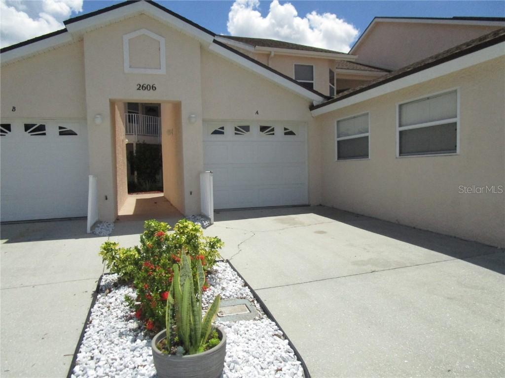 2606 Waterford Way #A, Palmetto, FL 34221