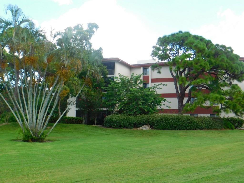 7500 40th Ave. #101, Bradenton, FL 34209