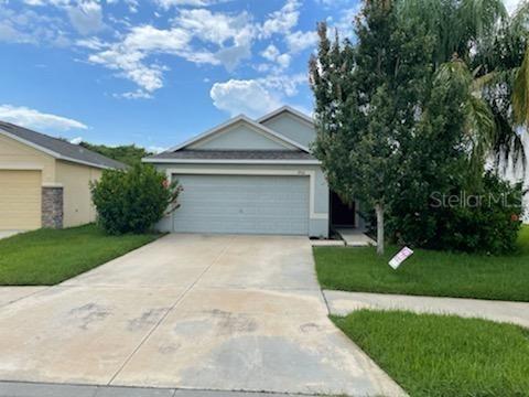 1952 Hawks View Dr., Ruskin, FL 33570