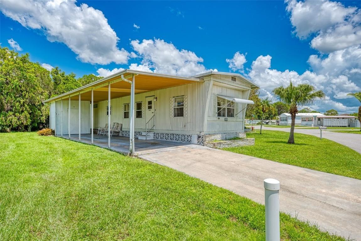 5504 Holiday Park Blvd., North Port, FL 34287