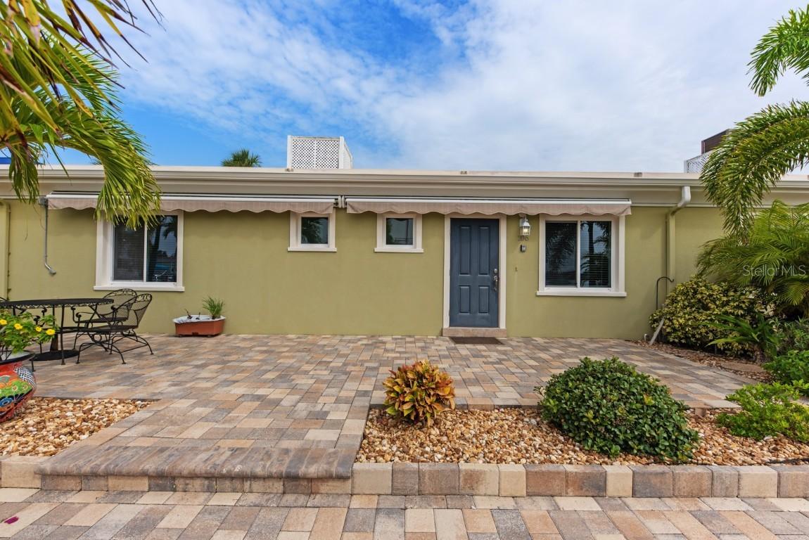 106 Twin Shores Blvd., Longboat Key, FL 34228