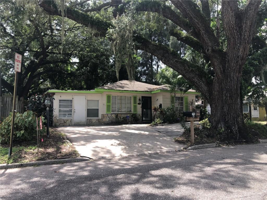1205 17th Ave., Bradenton, FL 34205