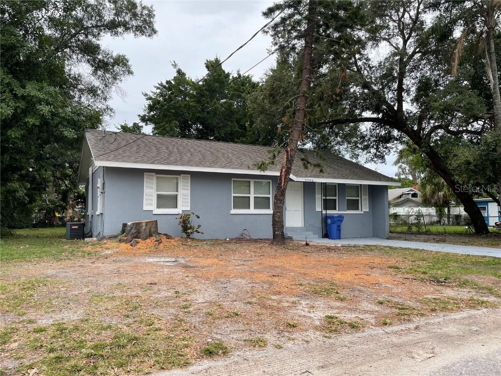 2306 11th St., Bradenton, FL 34205