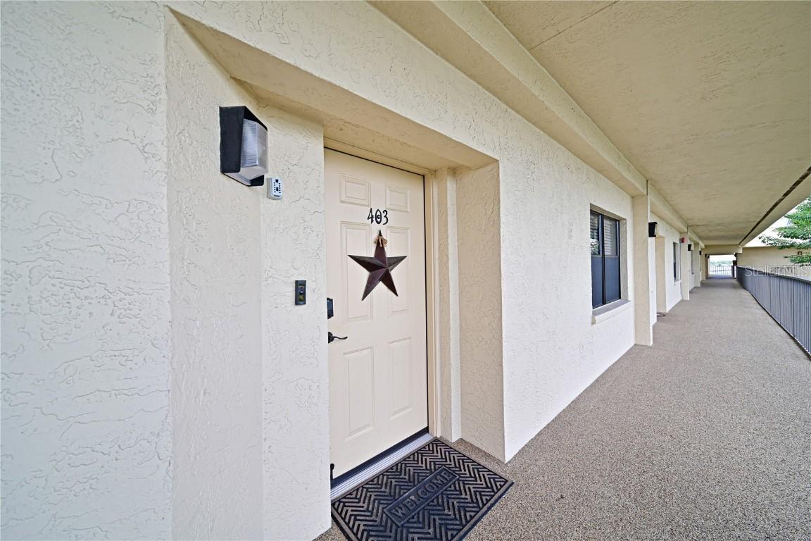 204 3rd St. #403, Bradenton, FL 34205
