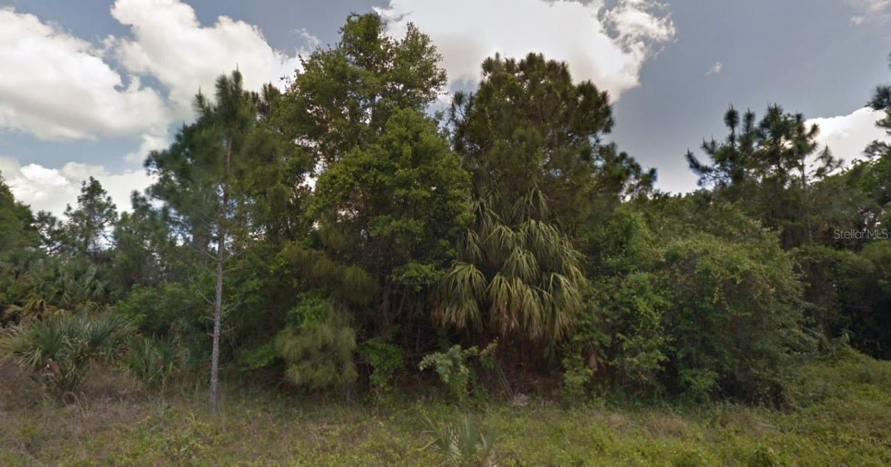 Barcelona Dr., North Port, FL 34288