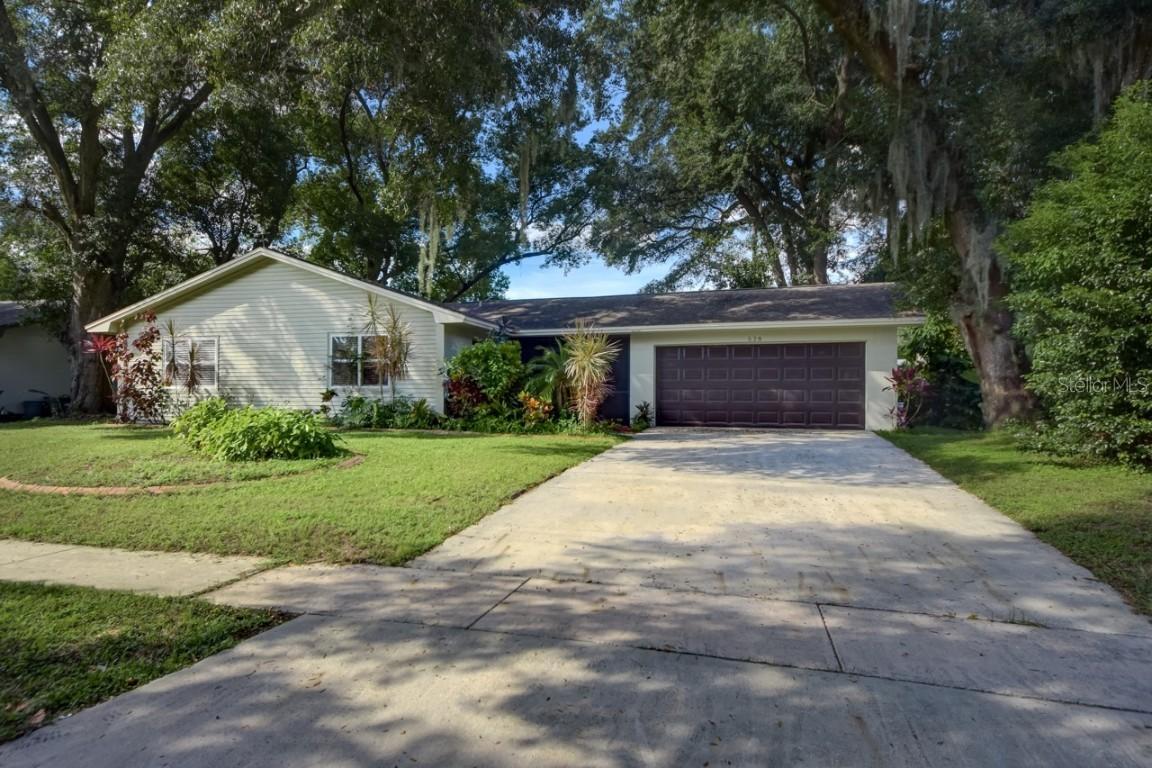 528 Julie Ln., Brandon, FL 33511