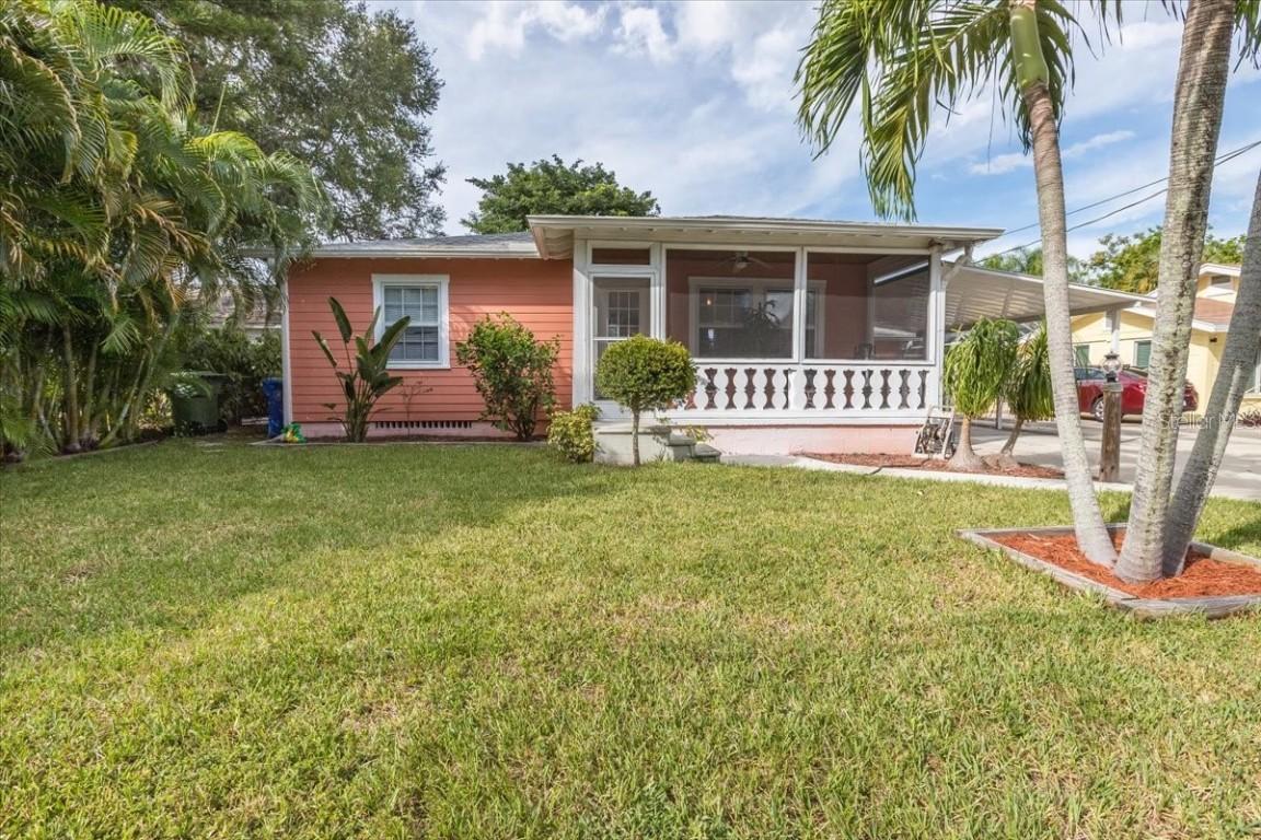 2112 19th Ave., Bradenton, FL 34205