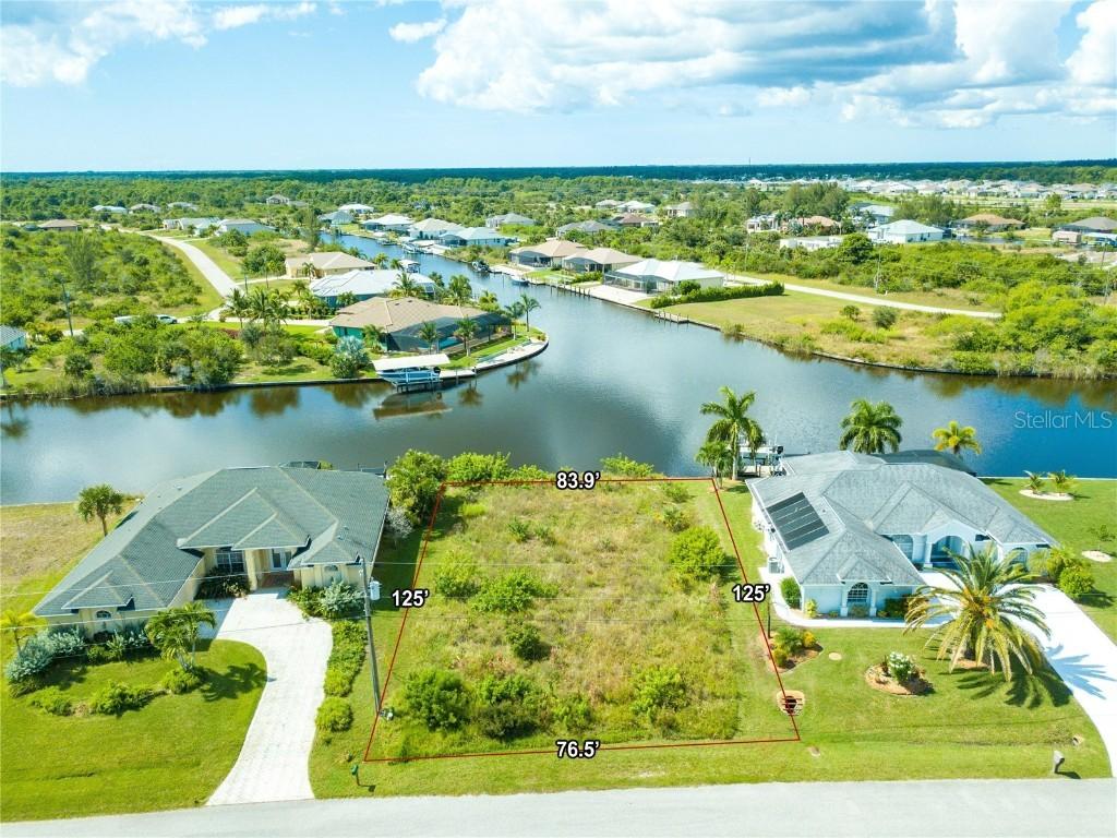 8098 Arlewood Cir., Port Charlotte, FL 33981