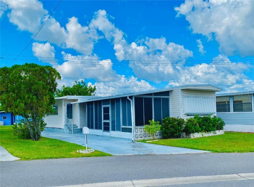 338 Blackburn Blvd., North Port, FL 34287