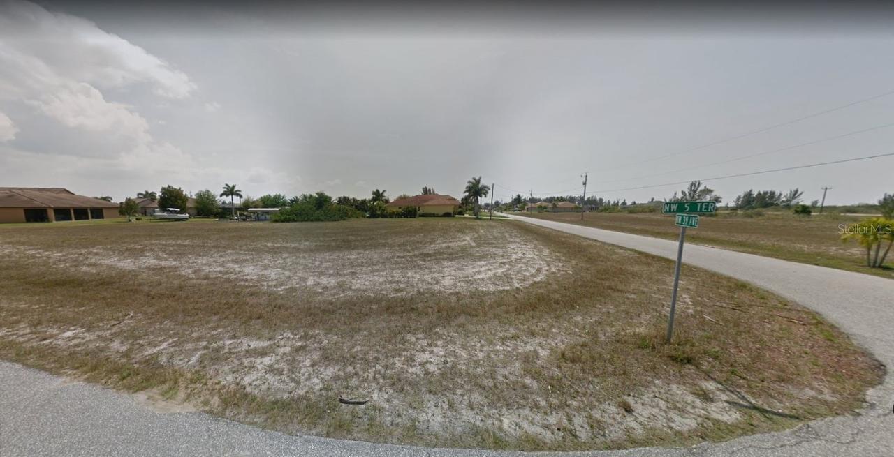 451 NW 39th Ave., Cape Coral, FL 33993