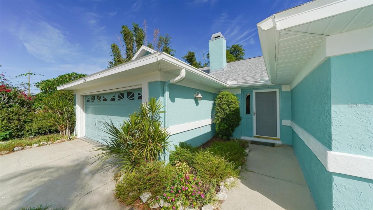 6924 34th Ave., Bradenton, FL 34209