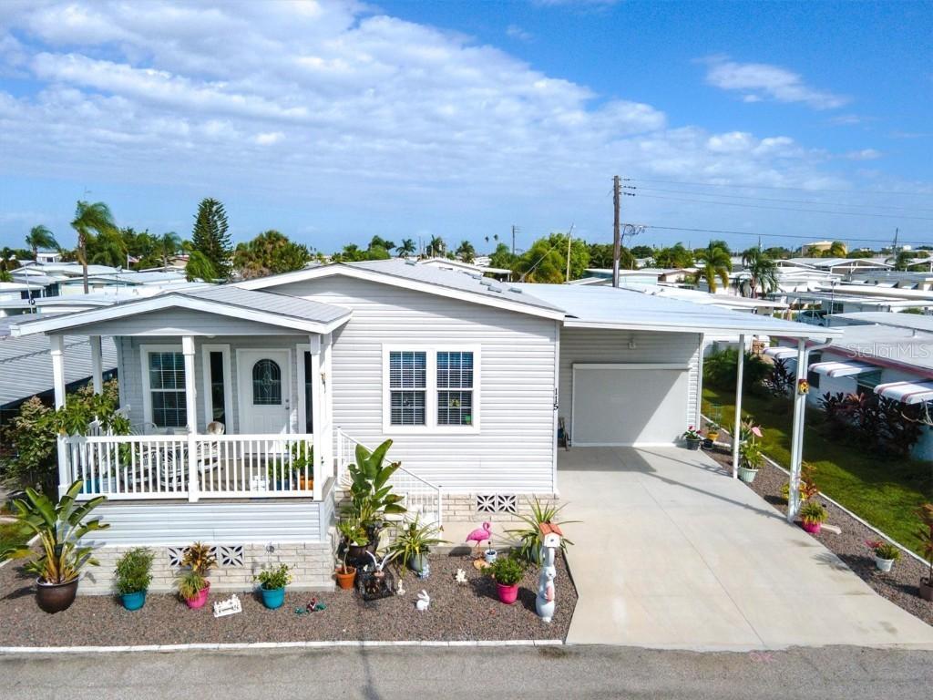 115 Capri Dr., Palmetto, FL 34221