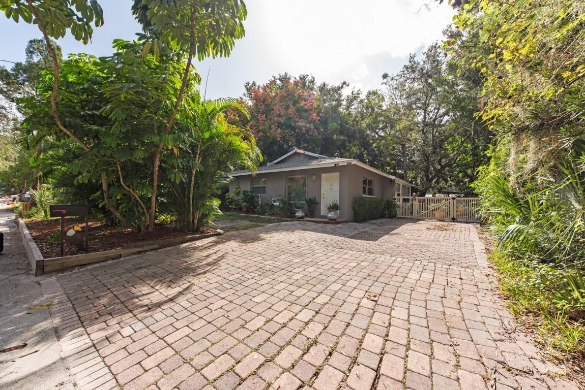 1920 9th St. #2, Sarasota, FL 34236