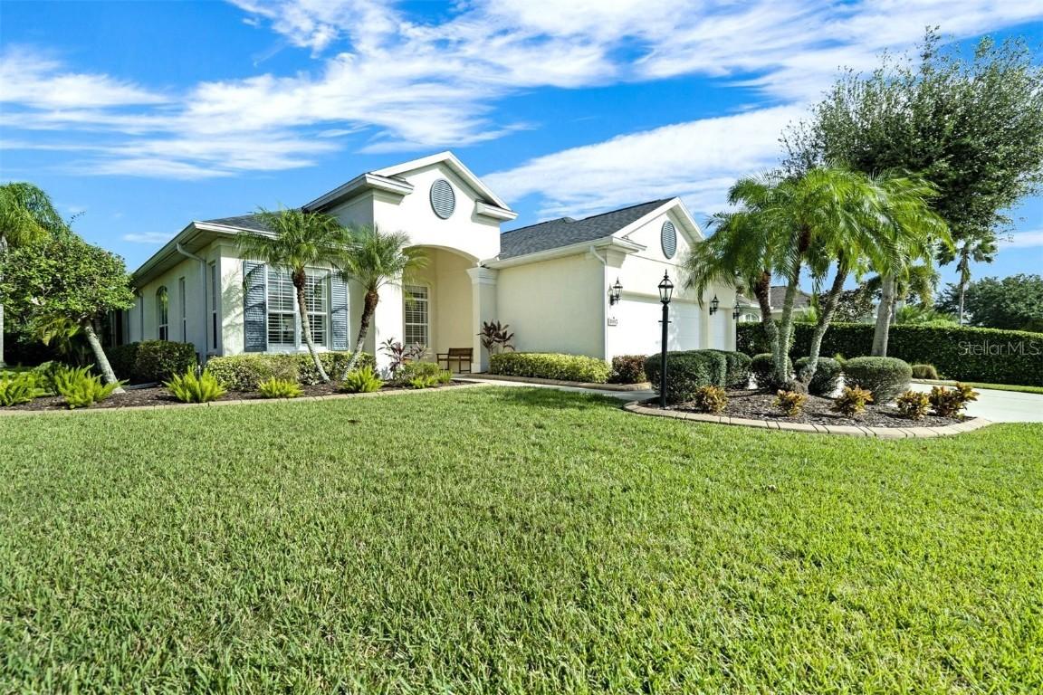 8005 Coates Row Pl., Bradenton, FL 34201