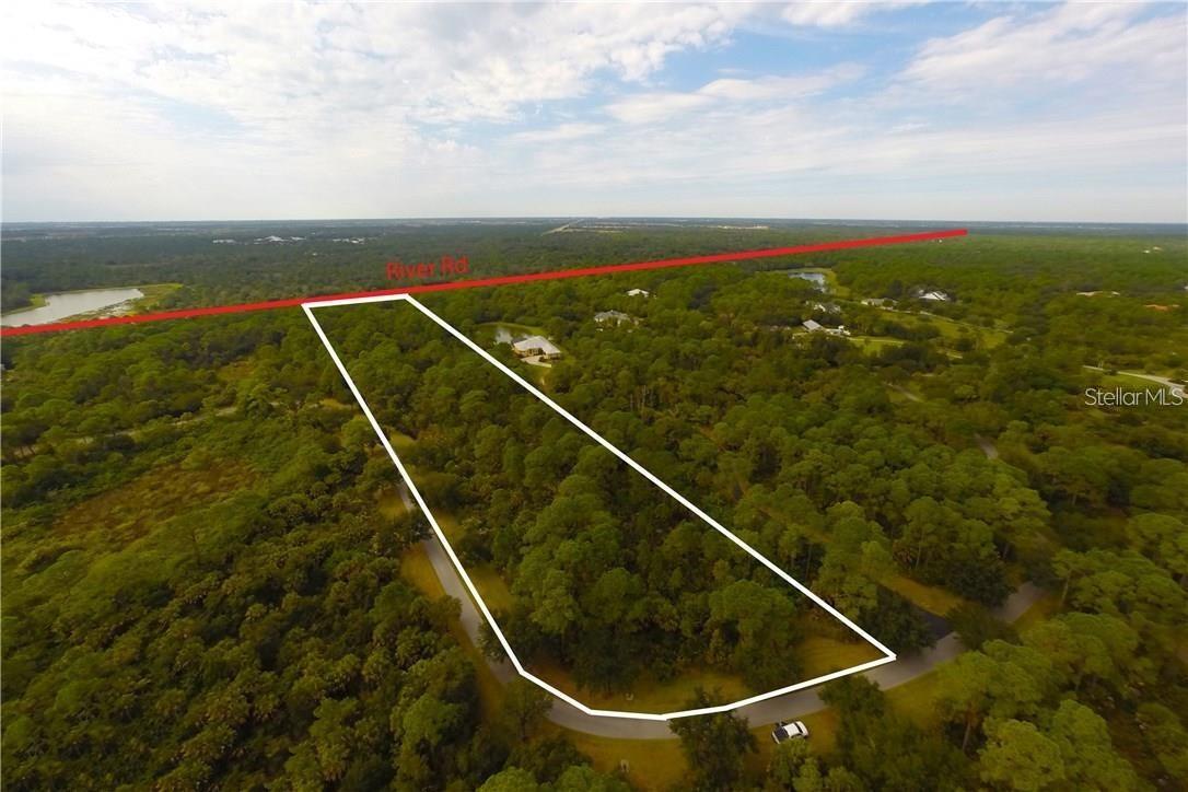 390 N River Rd., Venice, FL 34293