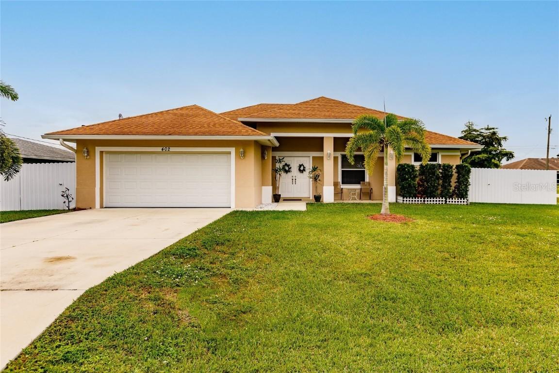402 SE 14th Ter., Cape Coral, FL 33990