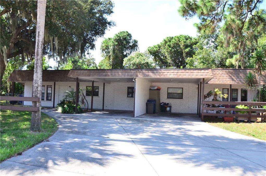 5022 24th St. #A&B, Bradenton, FL 34207