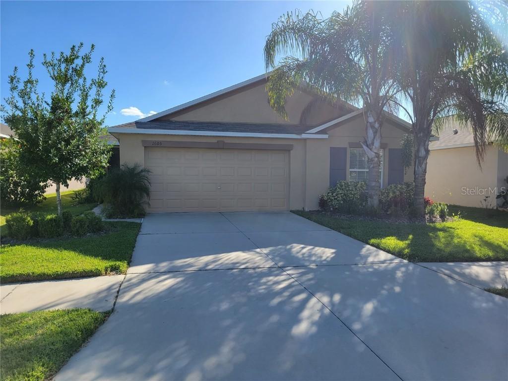 1605 Climbing Dayflower Dr., Ruskin, FL 33570