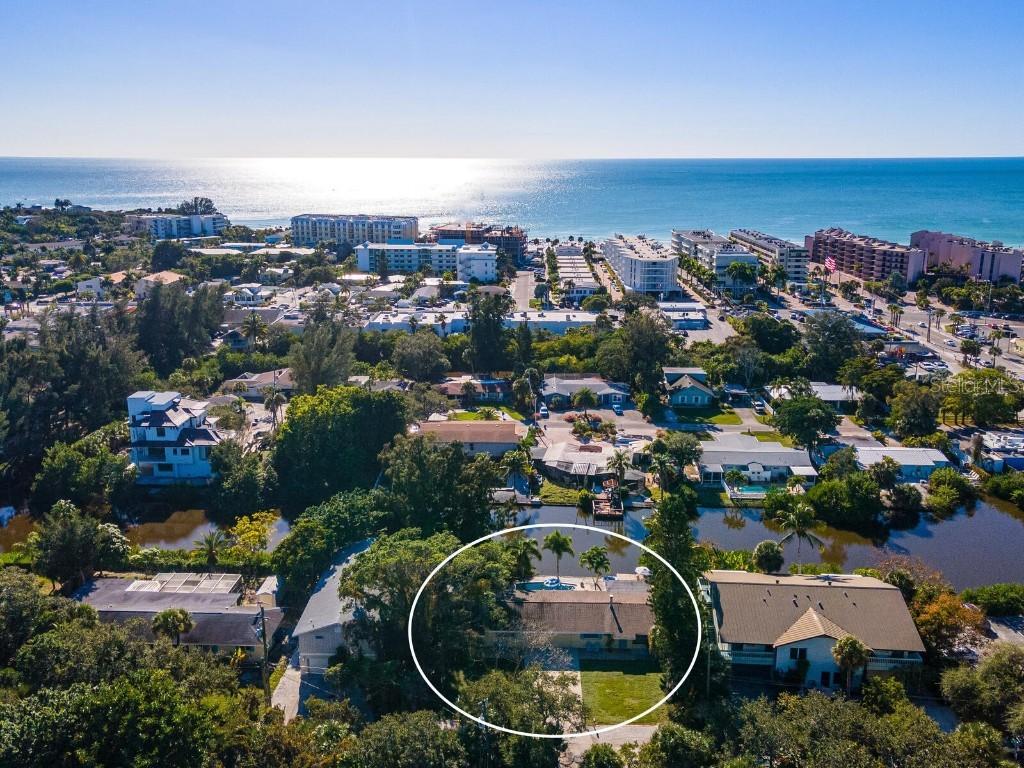 6532 Peacock Rd., Sarasota, FL 34242