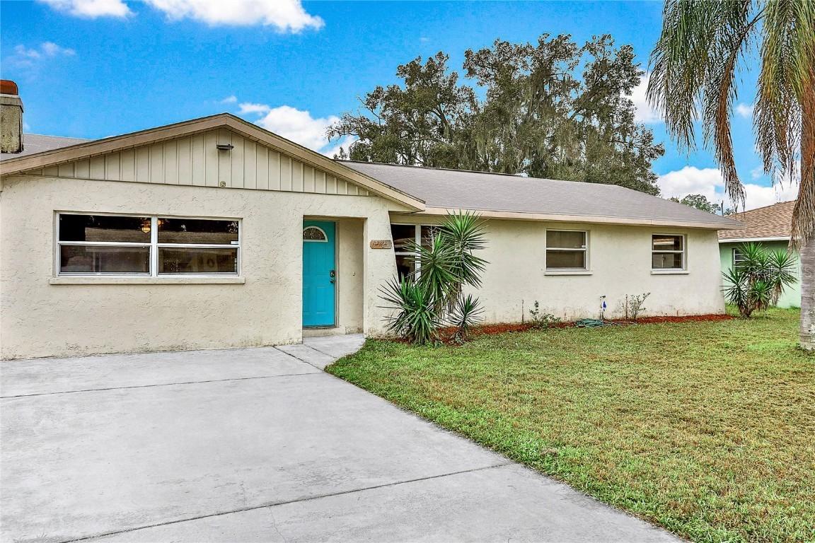 5720 28th Avenue Dr., Bradenton, FL 34208