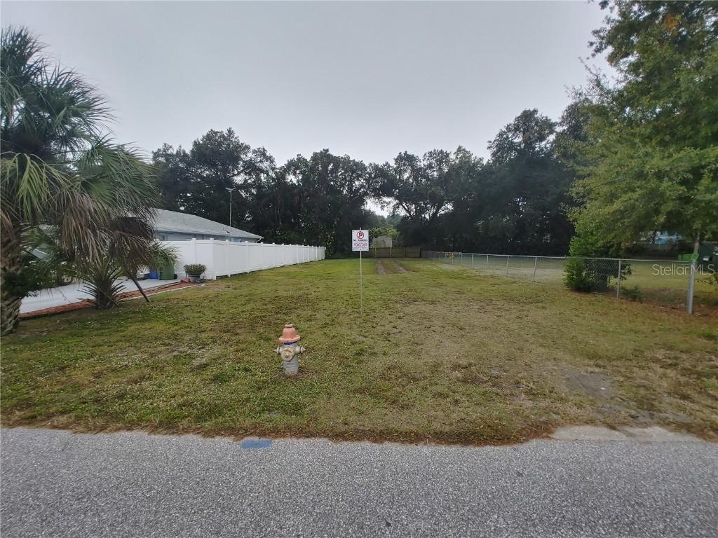 202 10th Ave., Bradenton, FL 34208