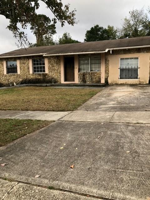 2075 San Jose Blvd., Orlando, FL 32808