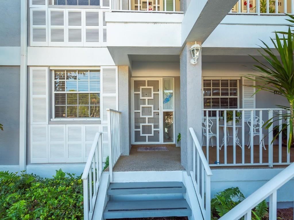 1125 Edgewater Cir., Bradenton, FL 34209